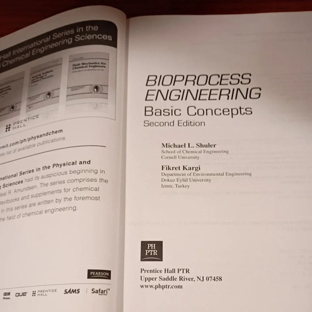 Bioprocess Engineering: Basic Concepts (2nd Edition) - Hardcover - GOOD